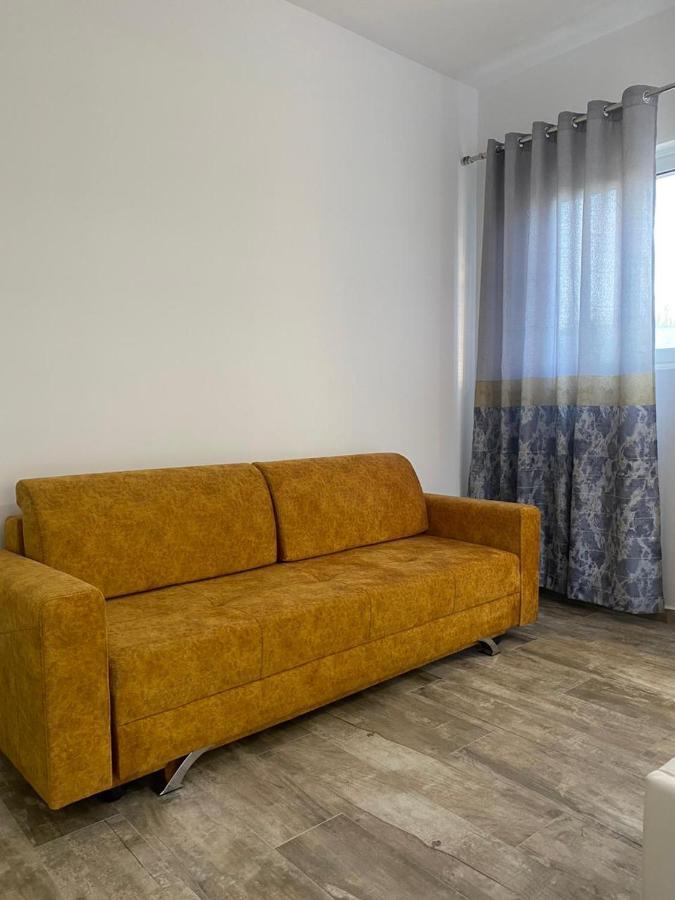 Gray&Oli Studios Vlorë Esterno foto